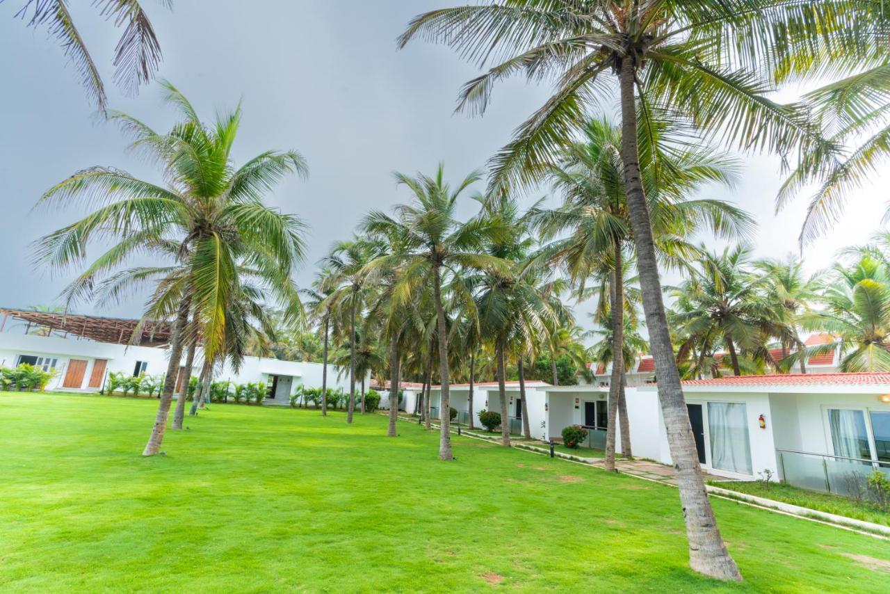 Shelter Beach Resort Mahabalipuram Exterior photo