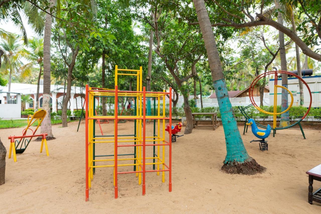 Shelter Beach Resort Mahabalipuram Exterior photo